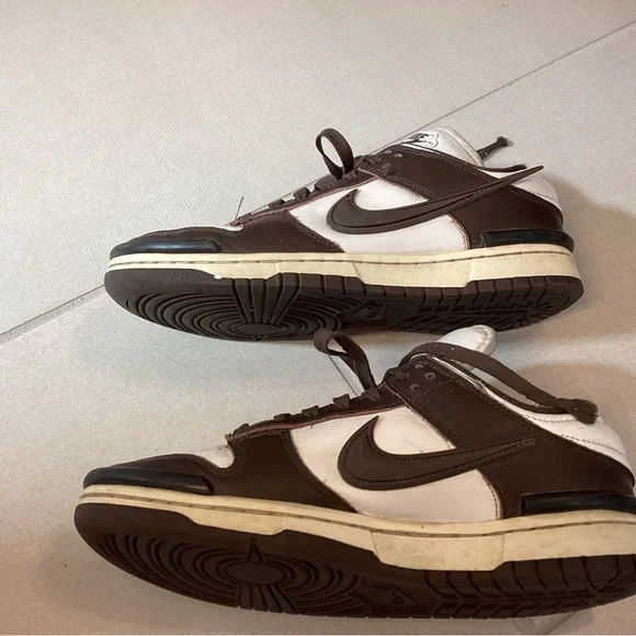 Nike Women’s Dunk Low Shoes - Picture 2 of 5